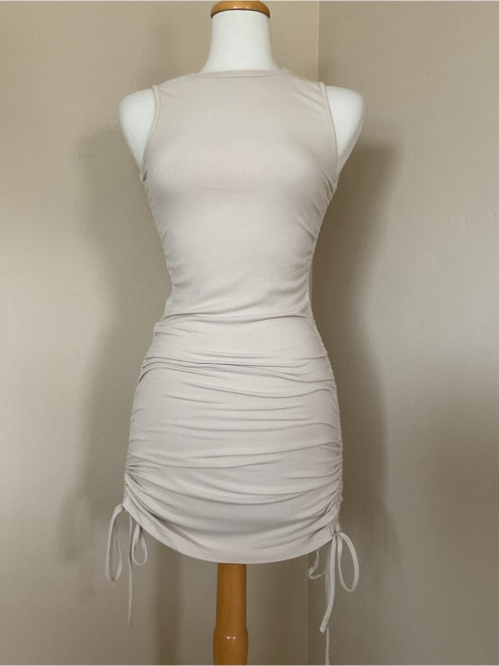 YIGC Ruched Bodycon Dress Crew Neck Size Small